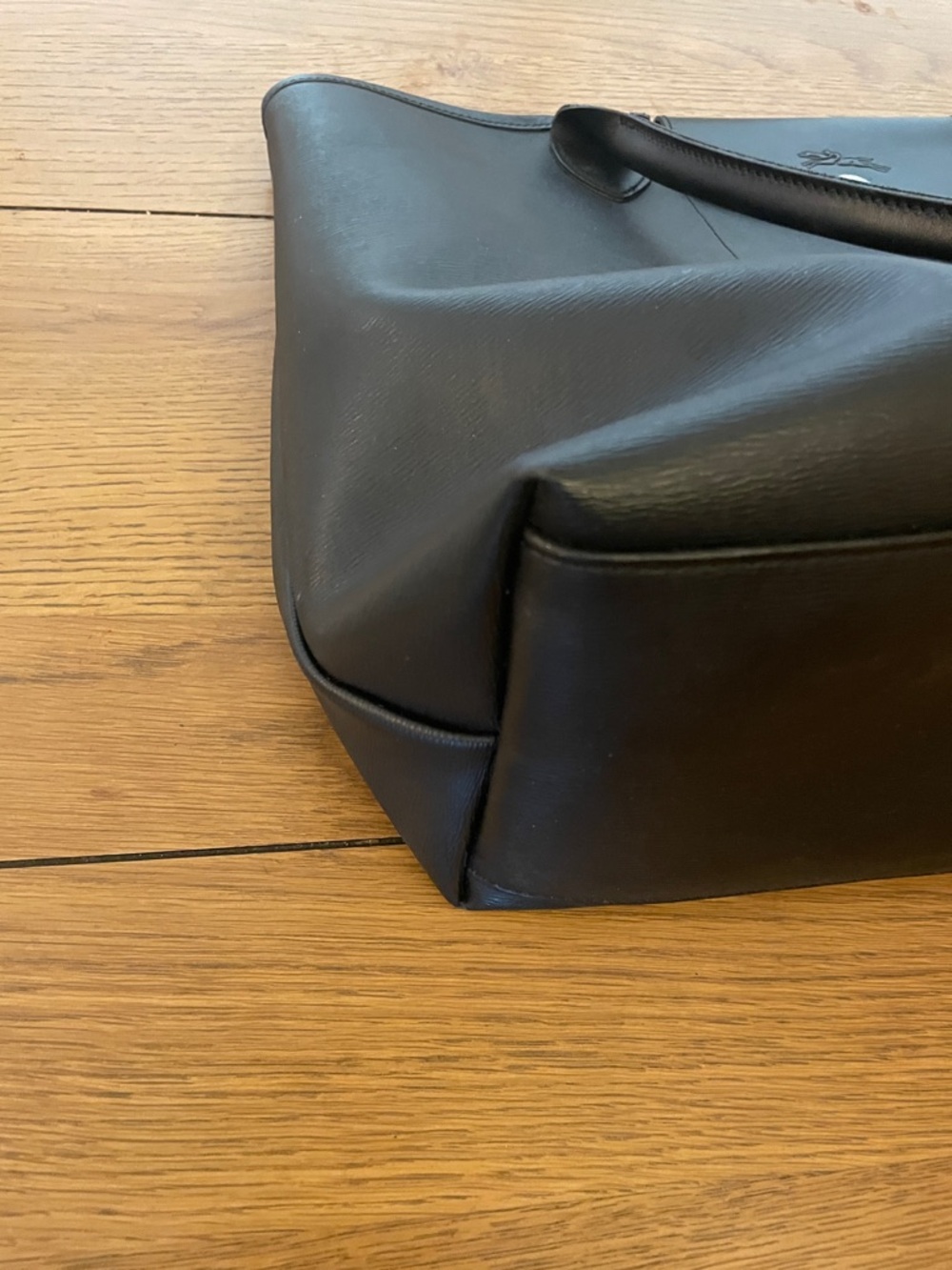 Longchamp Classic Black Leather Tote Bag - Picture 3 of 16